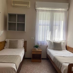 Deluxe Zimmer mit Kingsize-Bett